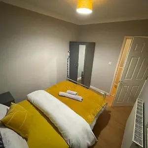 https://modern-home-w-pool-table-parking.bournemouth-hotels.org
