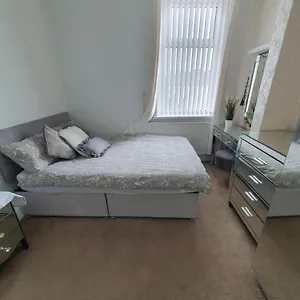 https://private-double-room-in-cardiff.cardiffhotelswales.com